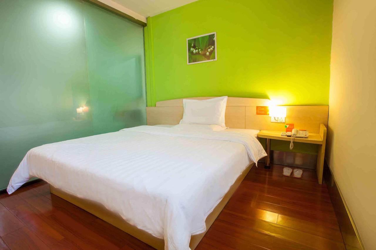 7Days Inn Zhongshan Li He Square Kamer foto